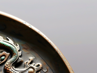 探秘清代铜镜龙纹器，断代要点与深度解析